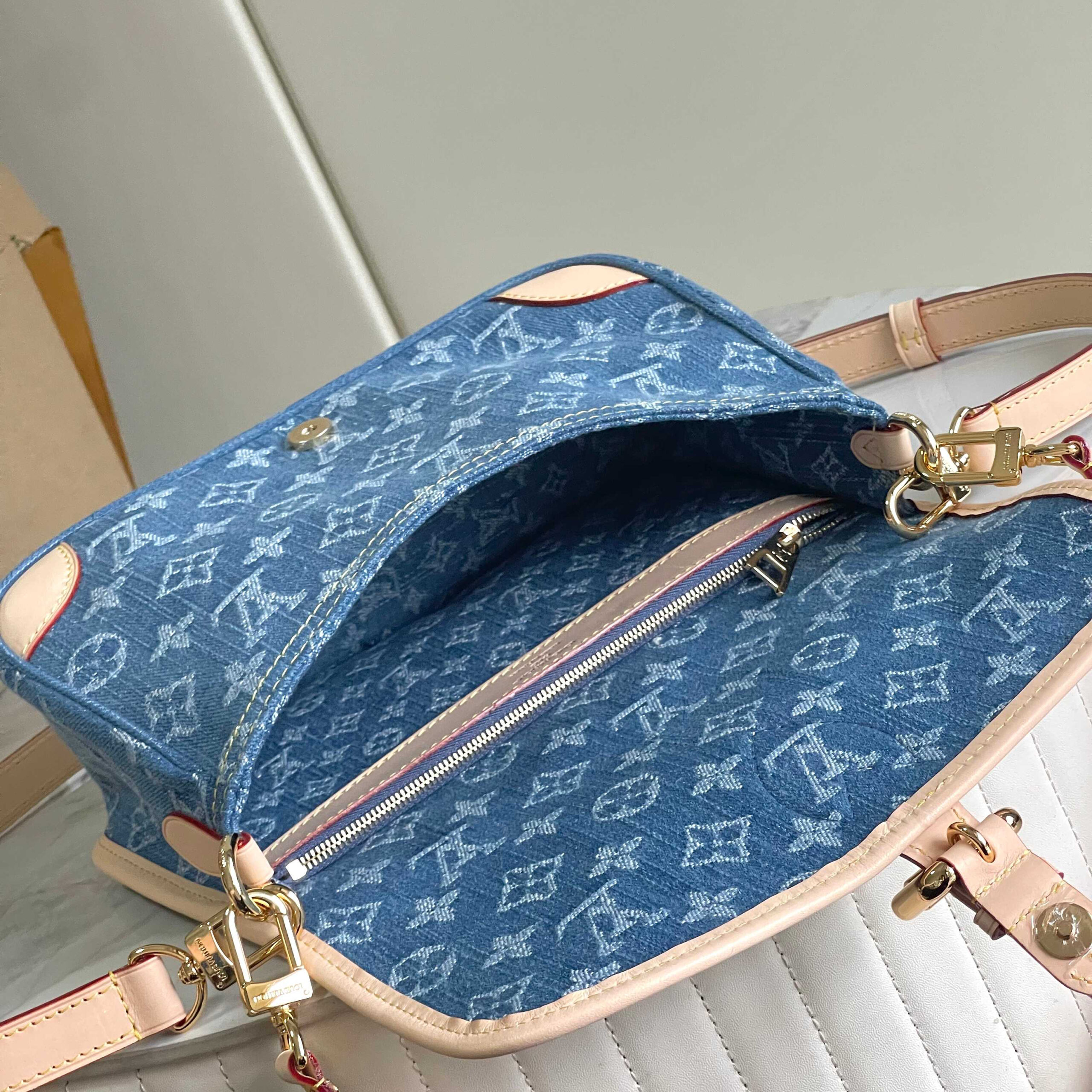 Louis Vuitton Diane Monogram Denim Crossbody Bag - Image 9