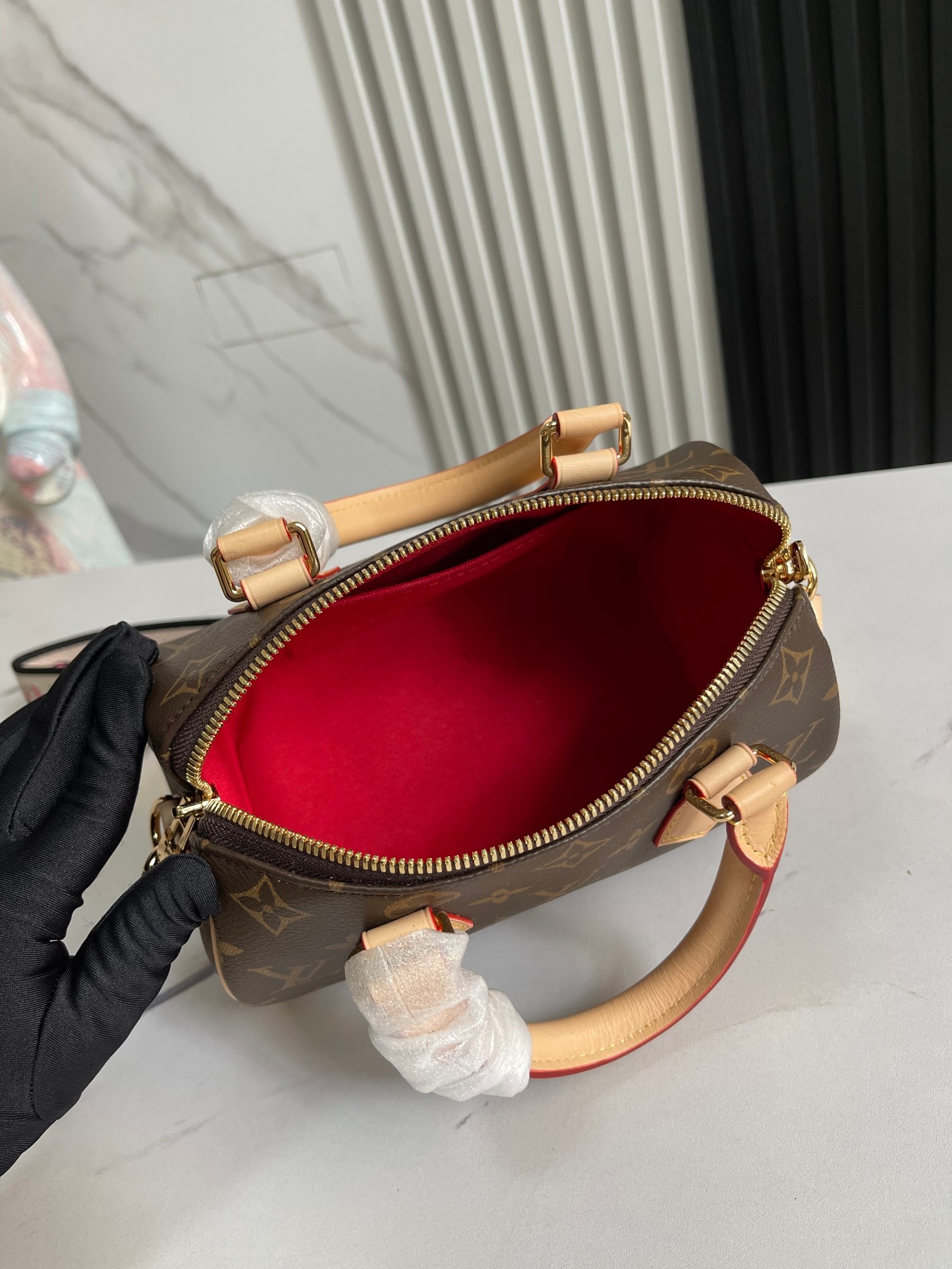 Louis Vuitton Speedy Bandoulière 20 Handbag - Image 9