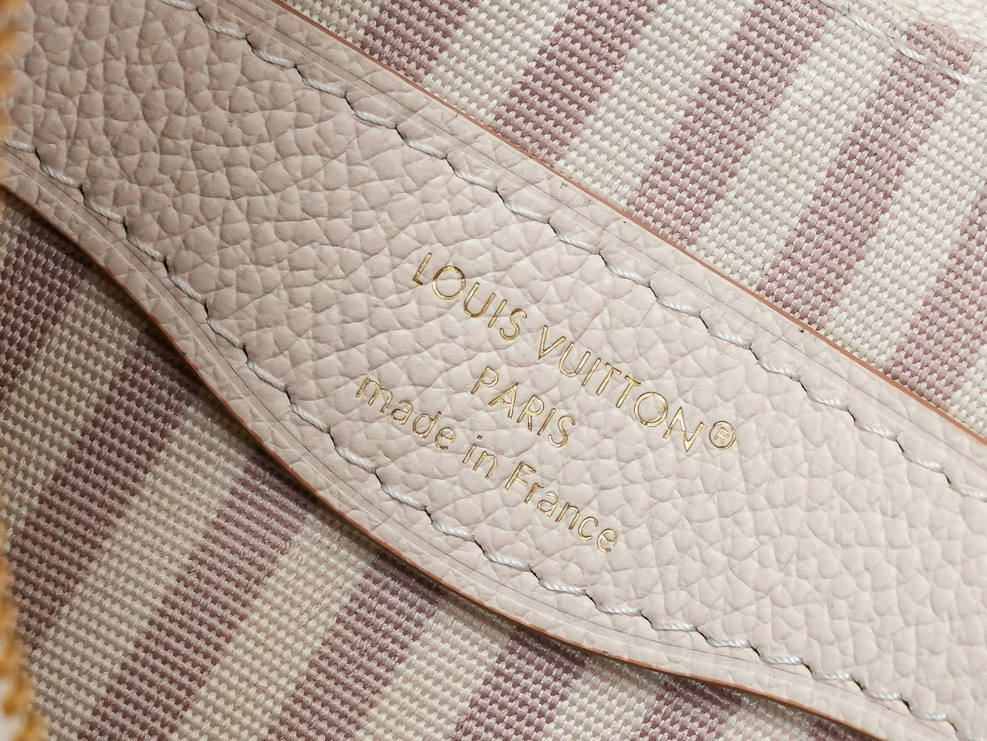 Louis Vuitton Boulogne M14634 Monogram Empreinte Leather Shoulder Bag - Cream - Image 9