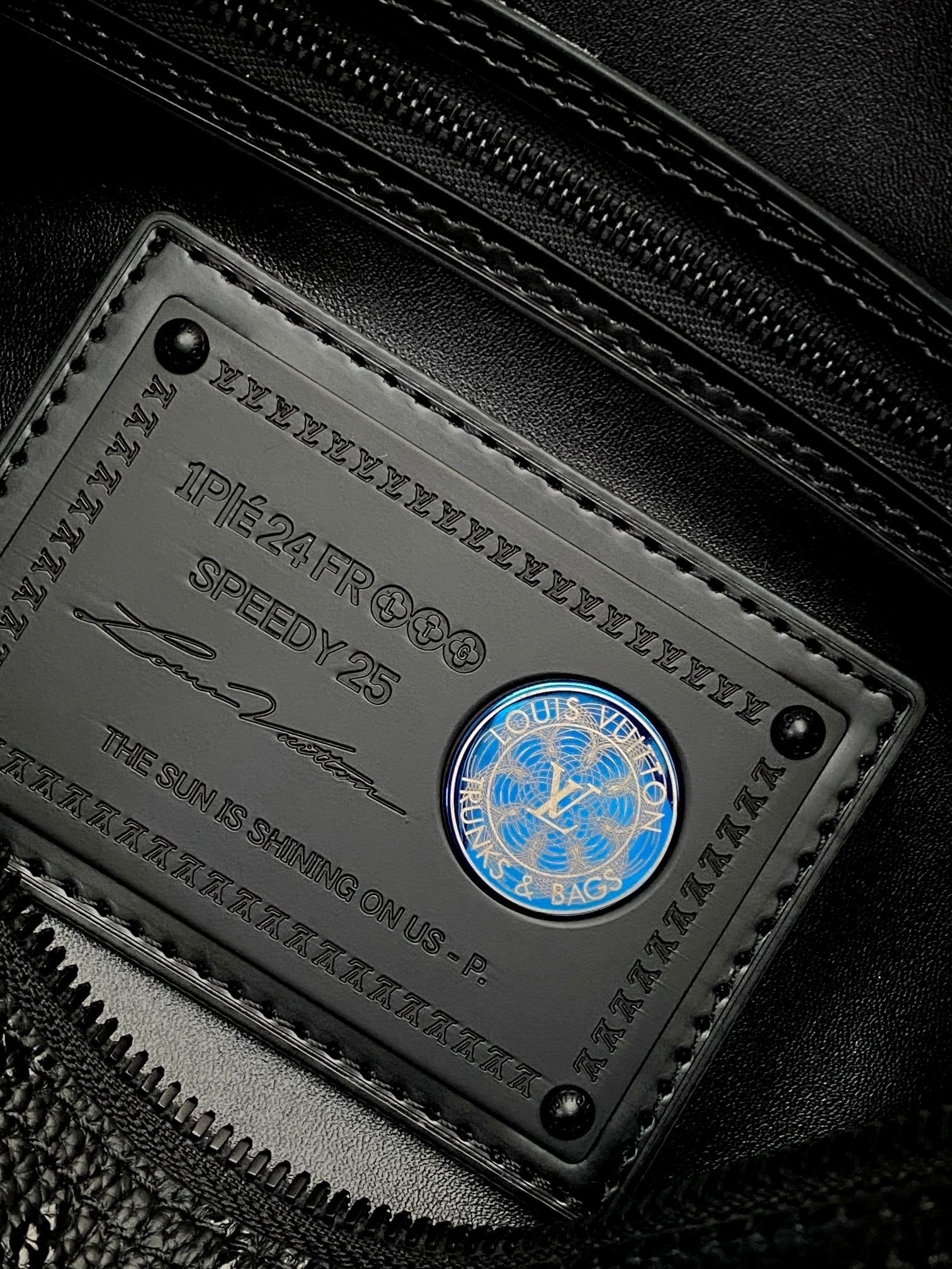 Louis Vuitton Speedy P9 Bandoulière 25 Monogram Leather Handbag - Image 9