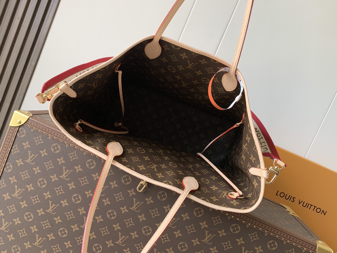 Neverfull Bandoulière Inside Out GM Monogram Tote Bag - Image 9