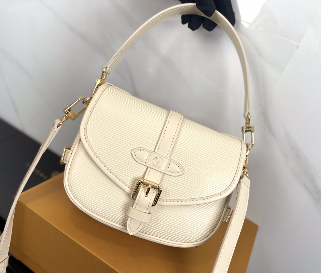 Louis Vuitton Saumur BB Epi Leather Crossbody Bag - Image 9