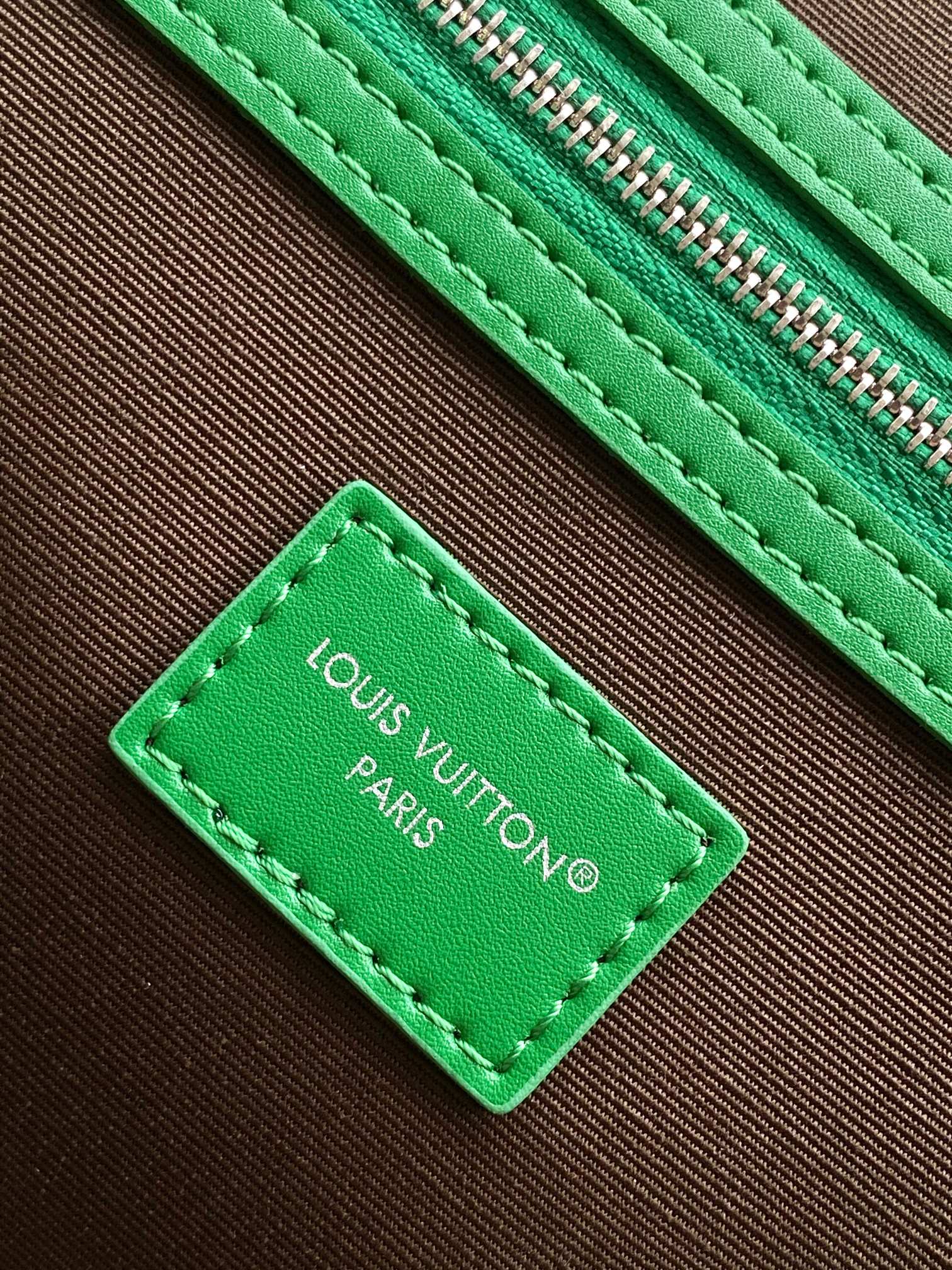 Louis Vuitton Keepall Bandoulière 50 Travel Bag - Image 9