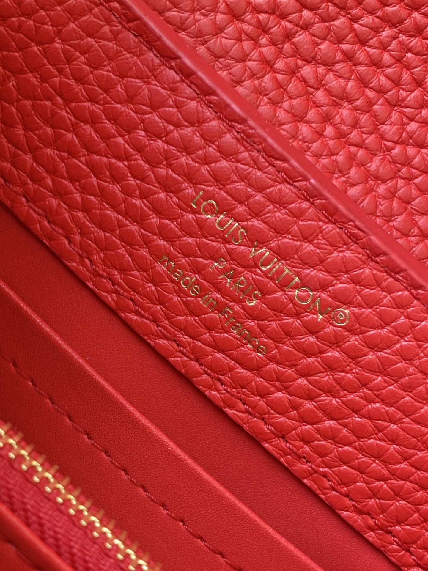 Louis Vuitton Capucines East-West Mini Crossbody Bag - Image 9