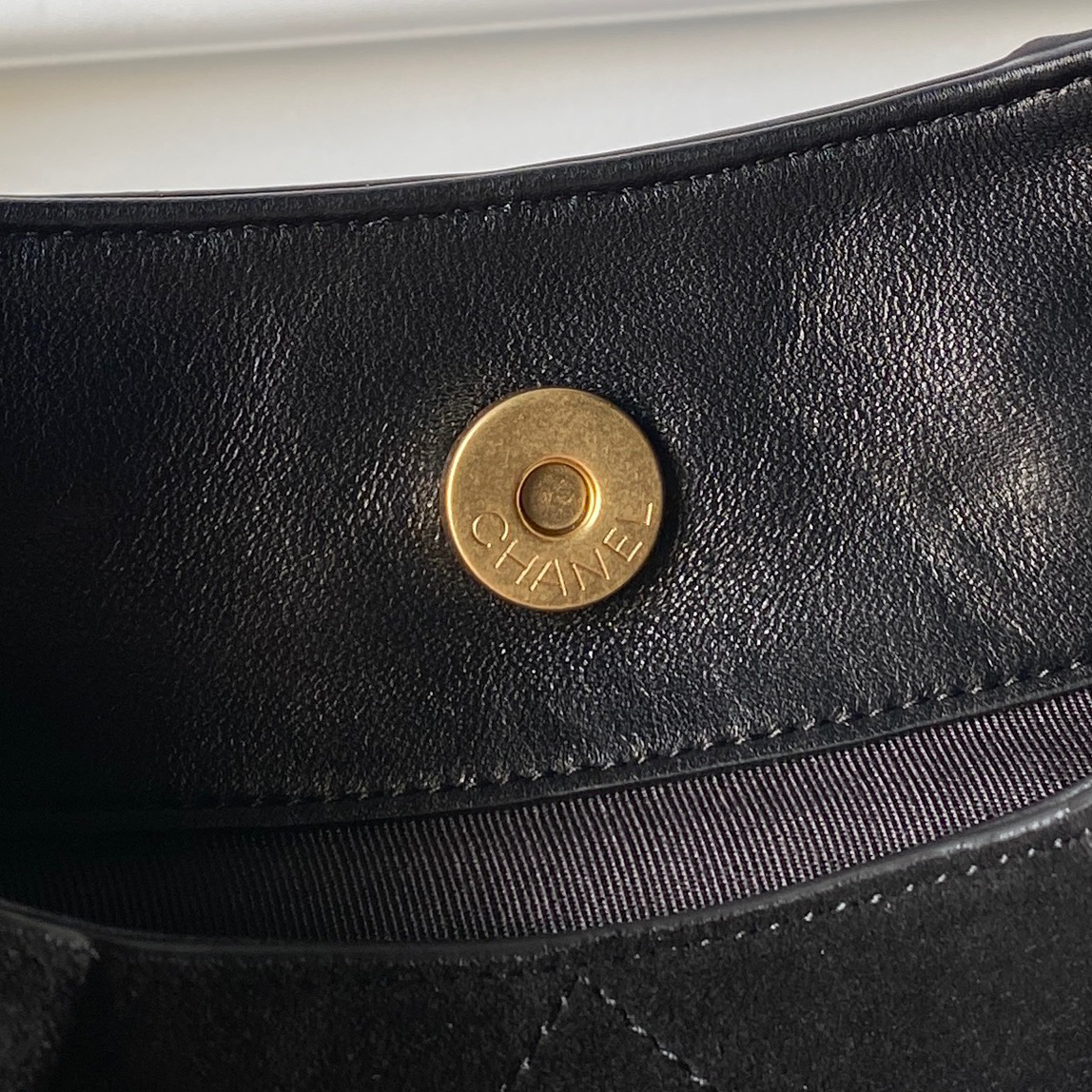 Chanel 26C Early Spring Collection Hobo Bag - Image 9