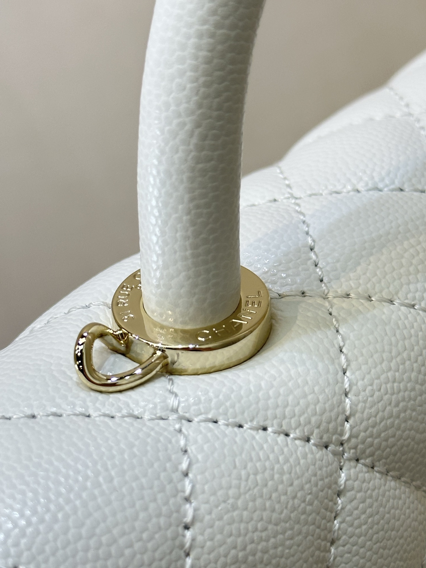 Chanel Coco Handle Handbag - Image 9
