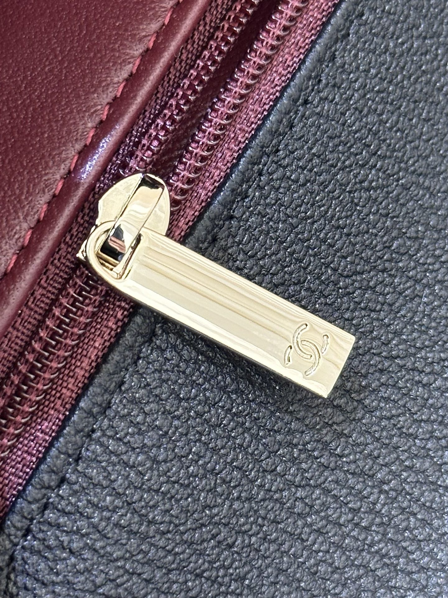 Chanel Coco Handle Extended Top Handle Crossbody Bag - Image 9