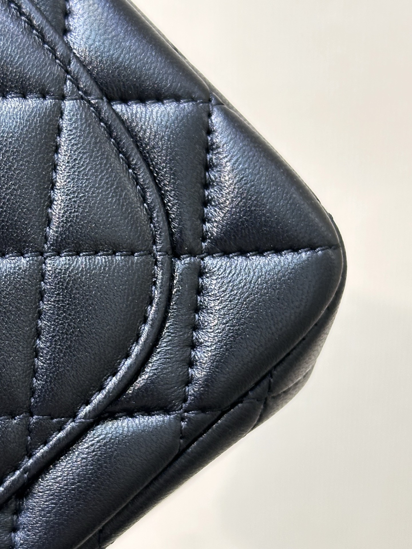 Quilted Lambskin Crossbody Bag with Gold Ball Chain - Image 9