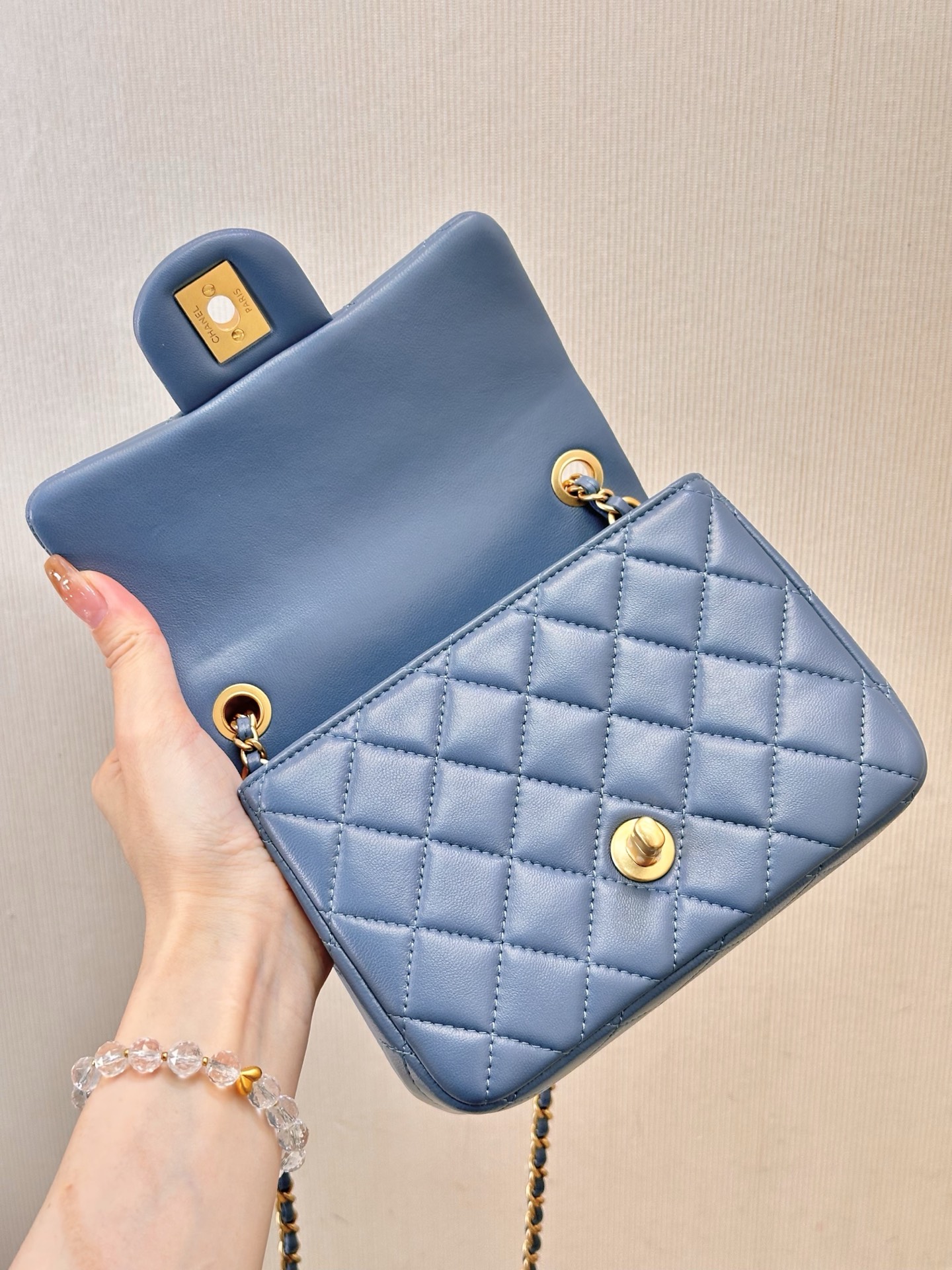 Chanel Small Ball-Detail Leather Crossbody Bag - Image 9