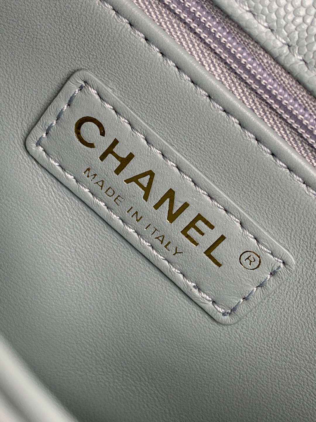 Chanel Coco Handle Pebbled Leather Top-Handle Bag - Image 9