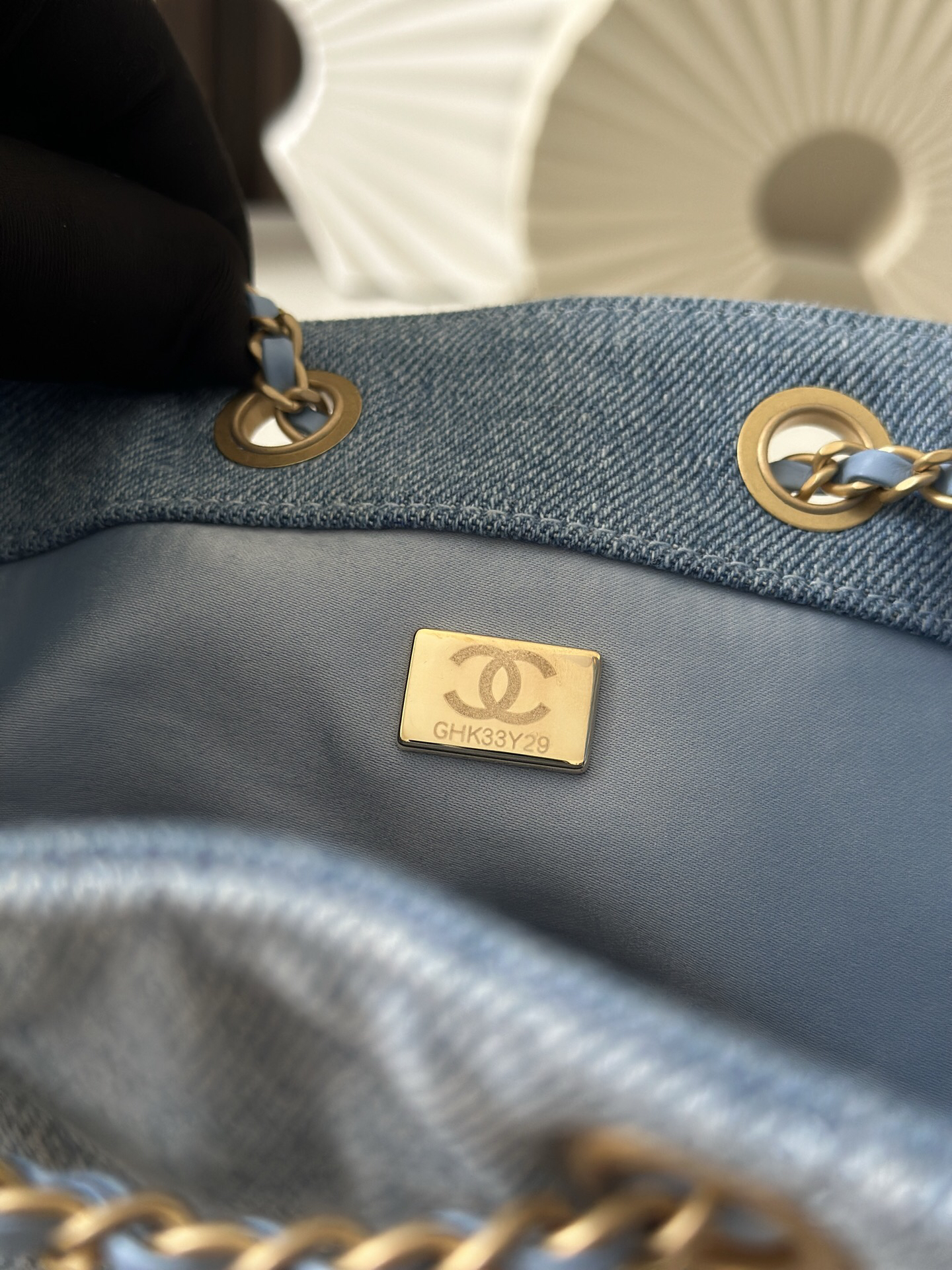 Chanel 25C Small Hobo Shoulder Bag - Image 9