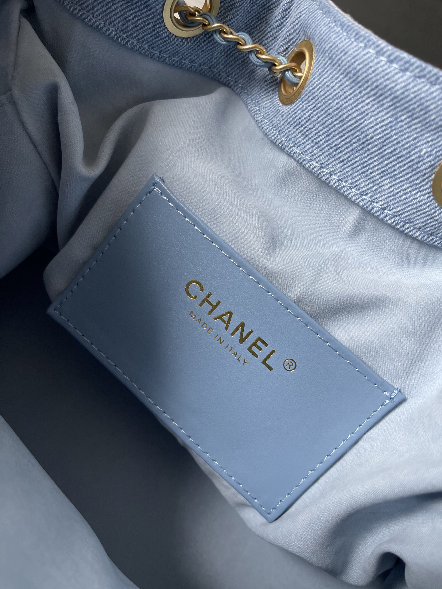 Chanel Denim Hobo Shoulder Bag - Image 9