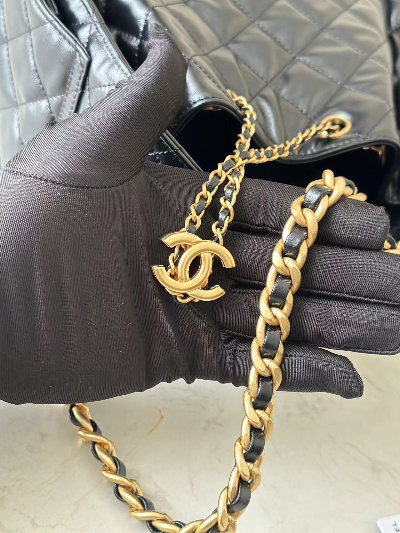 Chanel 25C Cowhide Quilted Hobo Shoulder Bag - Image 9