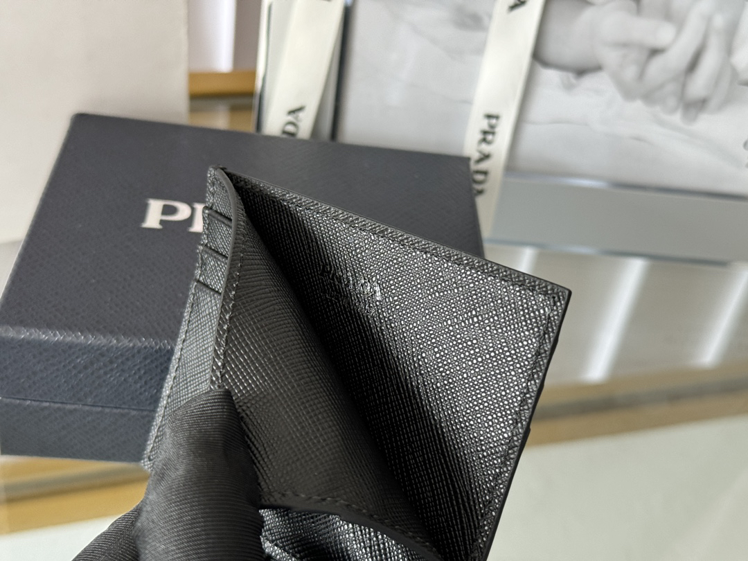 Prada Saffiano Leather Card Holder 2MC223 - Image 9