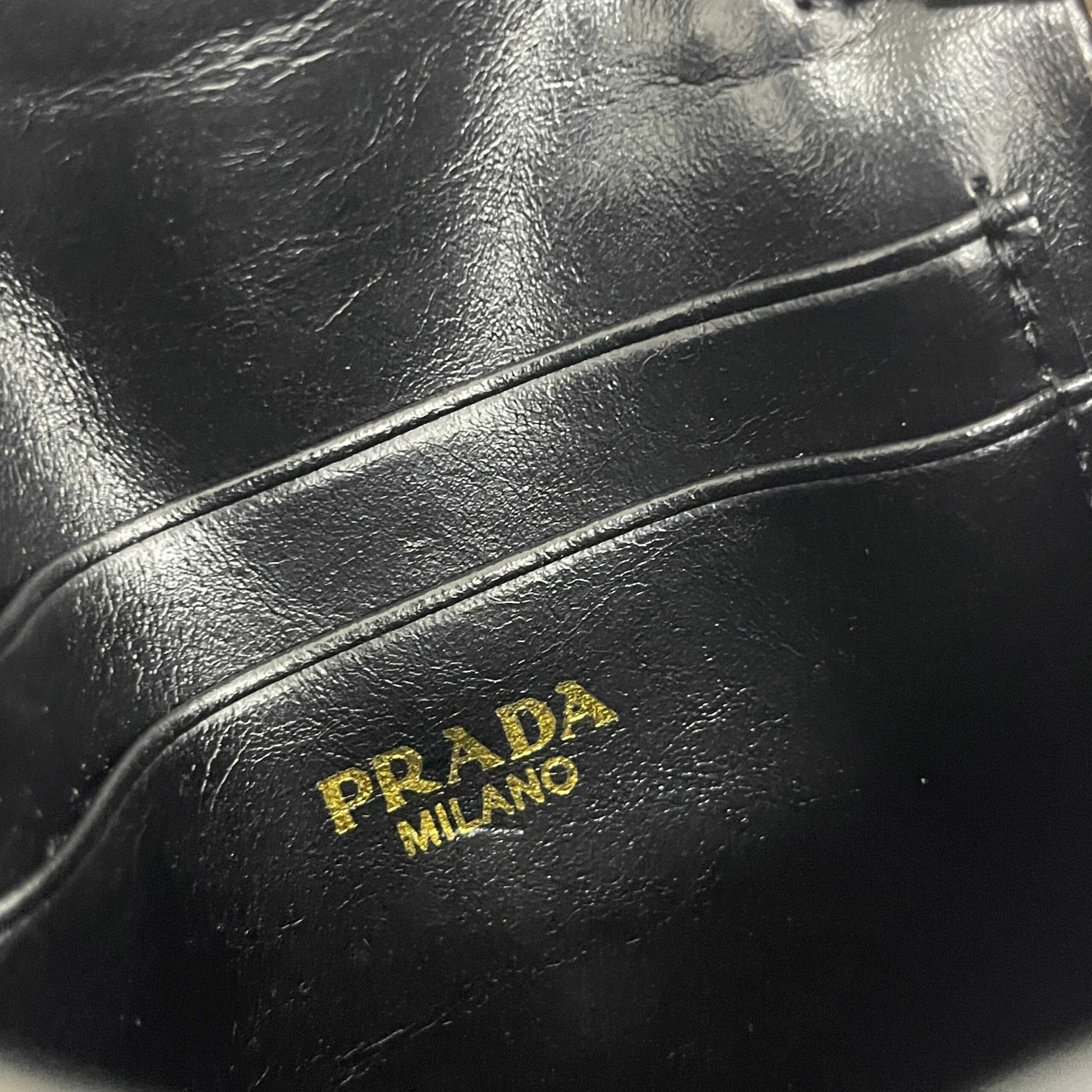 Prada Leather Card Holder with Triangle Logo and Snap Closure - Image 9