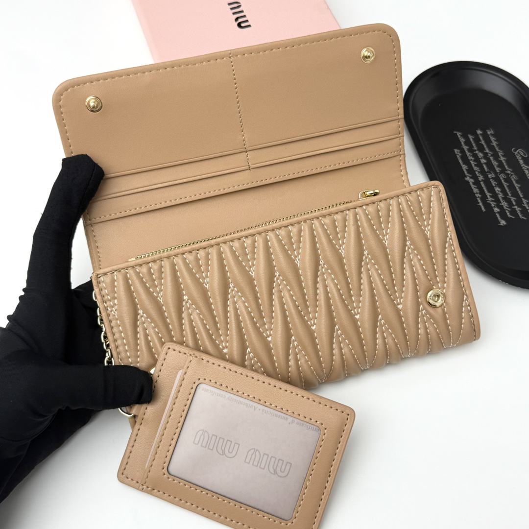 Miu Miu Leather Wallet 943 - Image 9