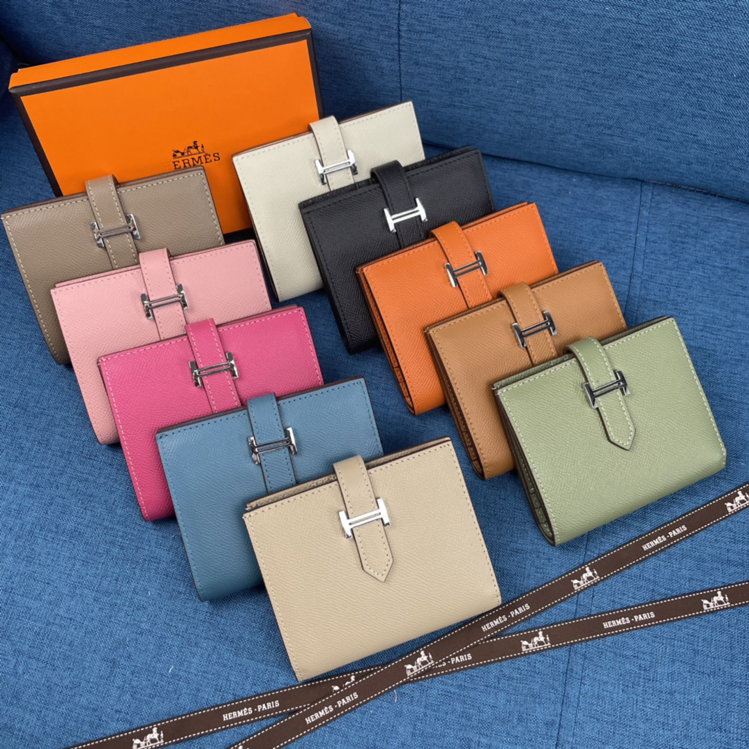 Hermes 220 Vertical Leather Wallet - Image 9