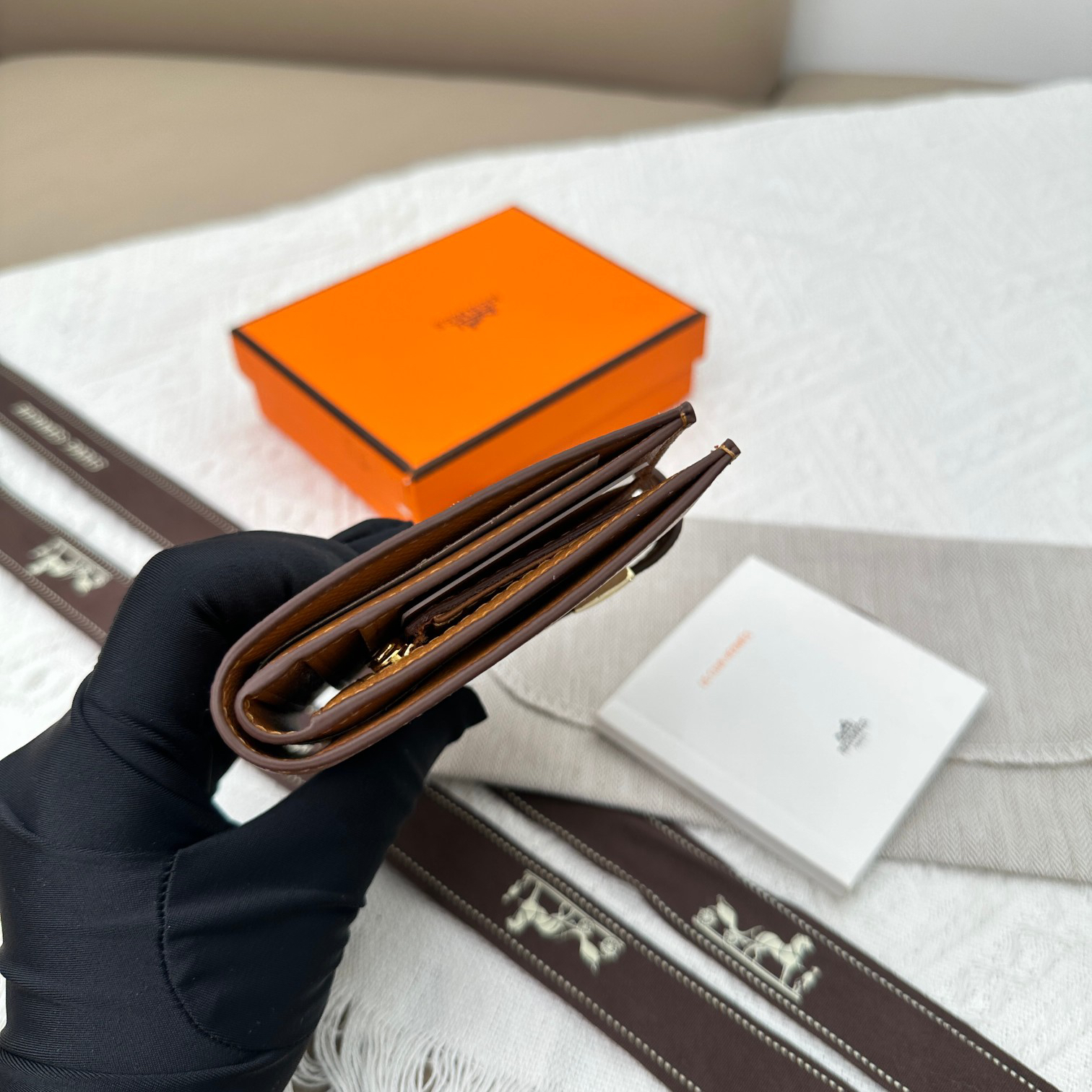 Hermès Palm-Grain Leather Wallet with Gold-Tone Clasp - Image 9