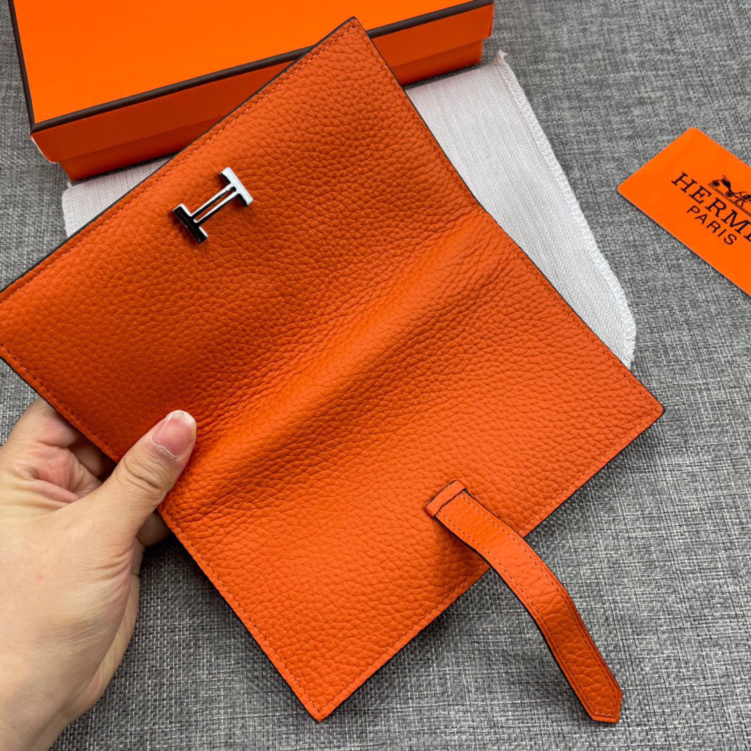 Hermes Leather Zip Wallet - Image 9