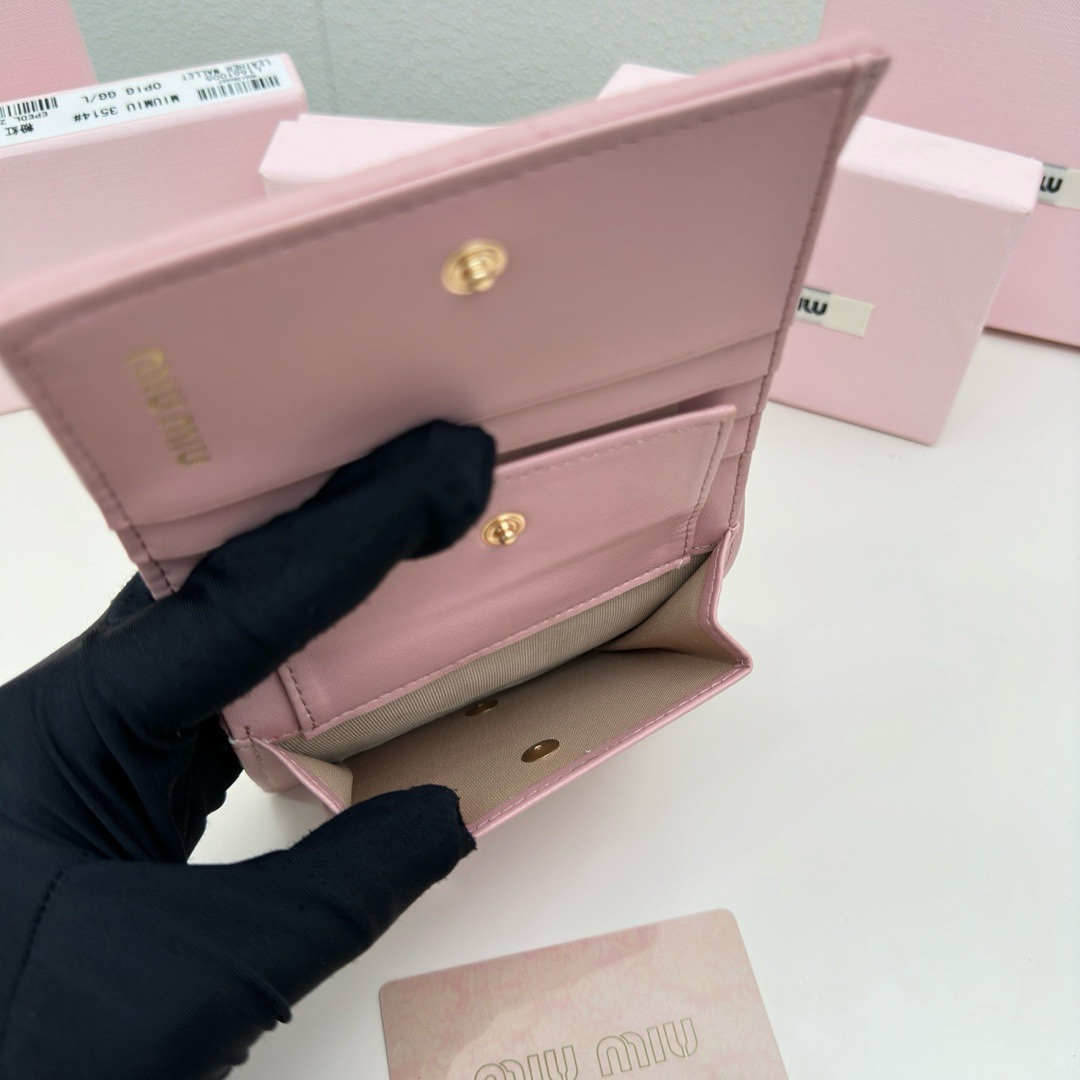 Miu Miu Lambskin Wallet - Image 9