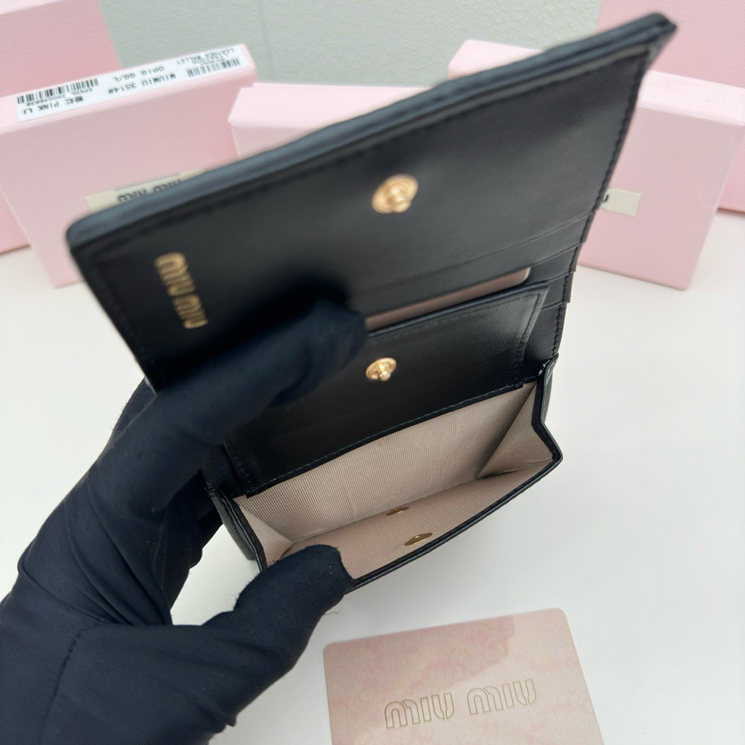 Miu Miu Lambskin Wallet - Image 9