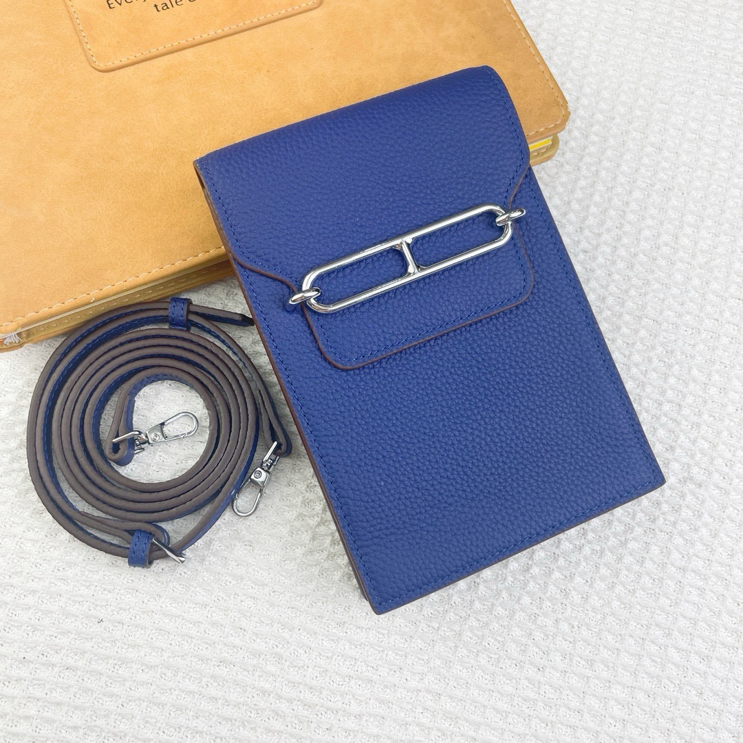 Hermes Nose Bag, Gold Hardware - Image 9