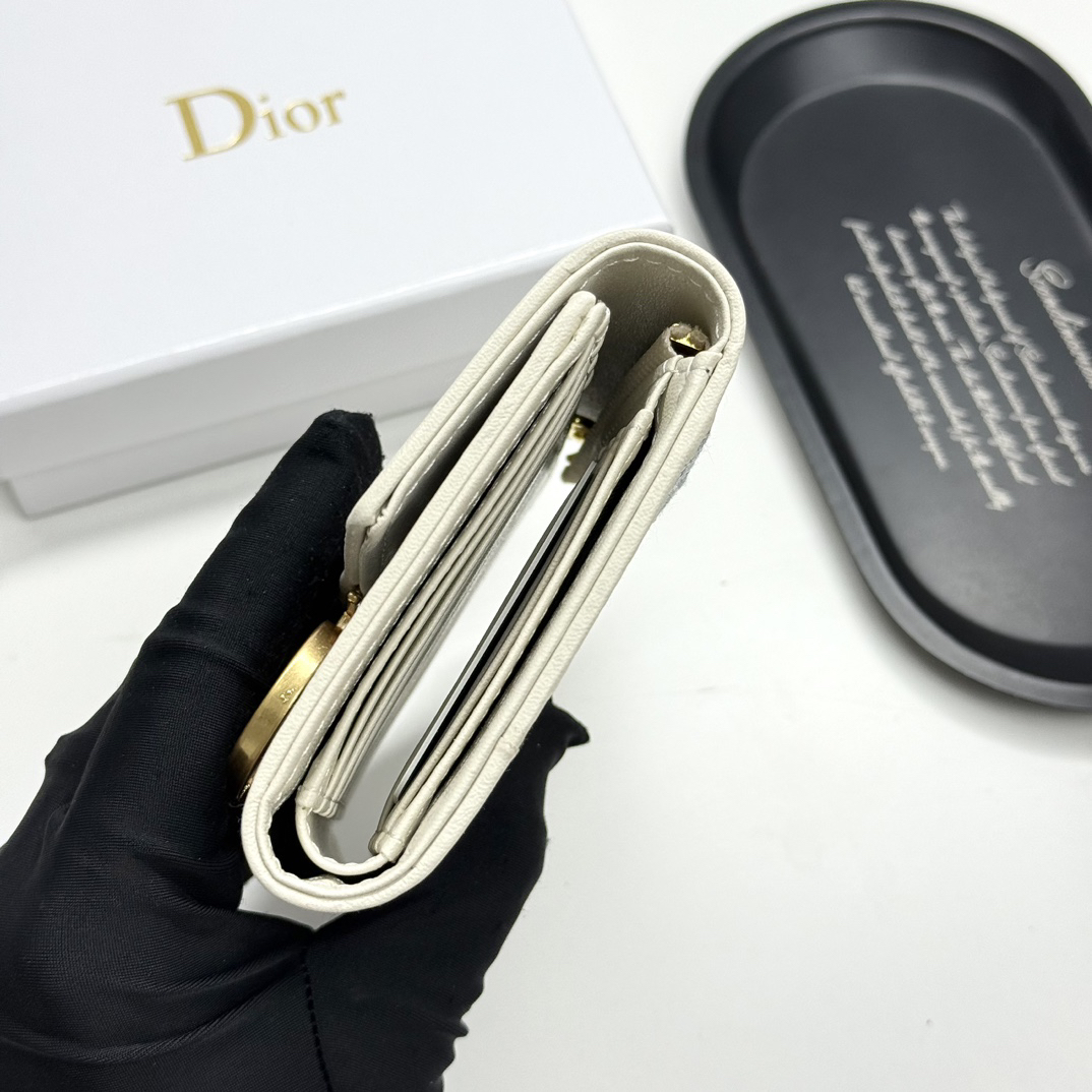 Dior 1818 Leather Wallet - Image 9