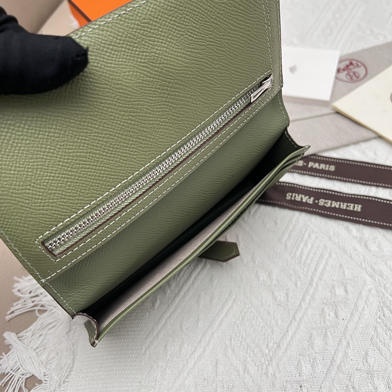 Hermès Women's Togo Leather Zip Wallet - Image 9