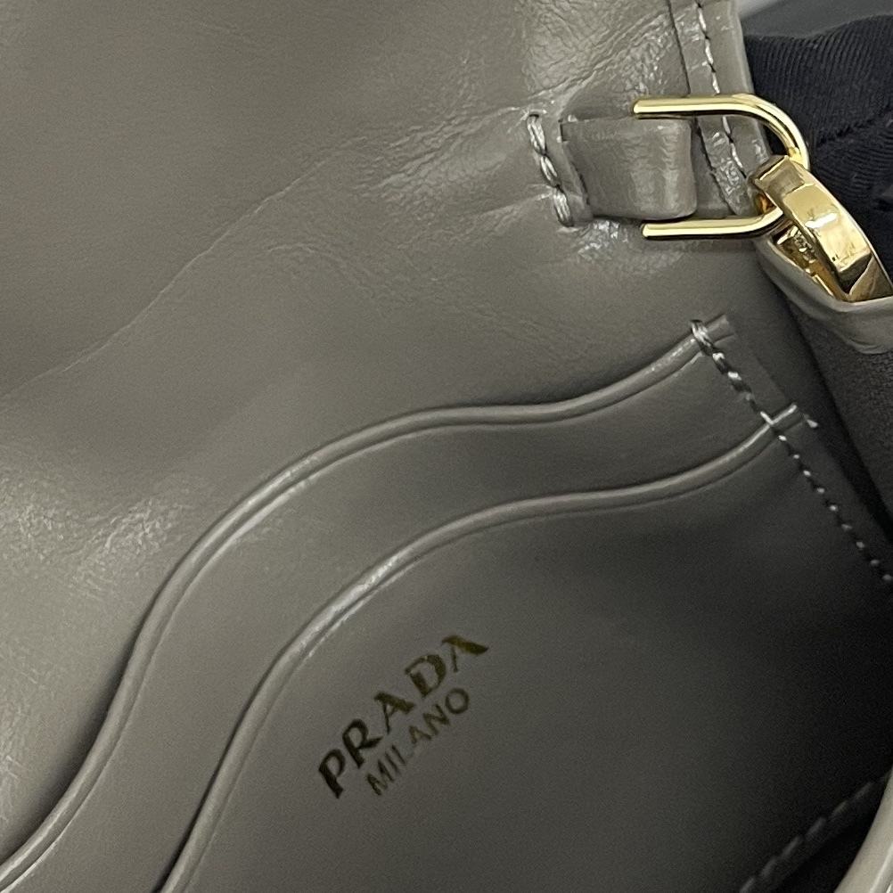 Prada Saffiano Leather Card Holder with Triangle Logo - Image 9
