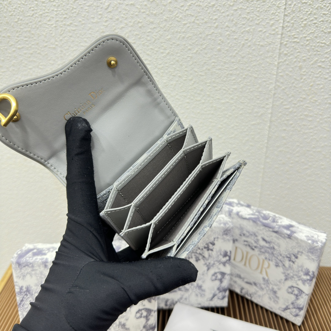 Dior Saddle 5-Slot Card Holder - Image 9