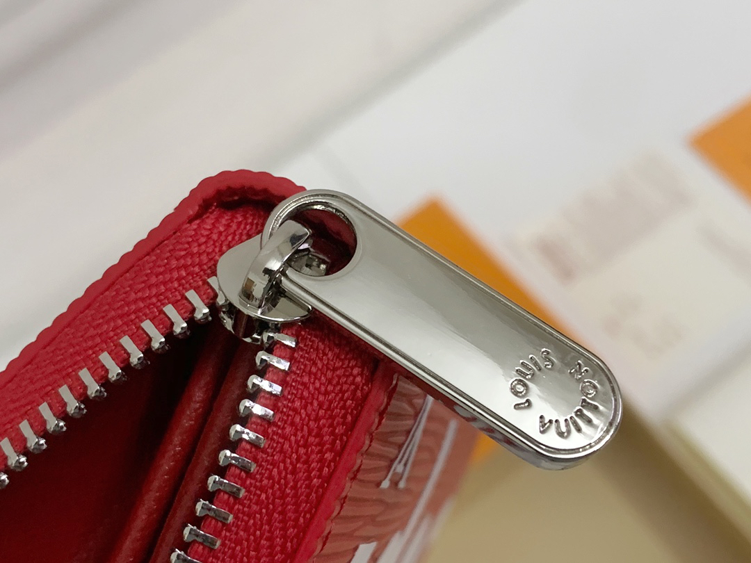 Louis Vuitton Monogram Box Logo Wallet - Image 9