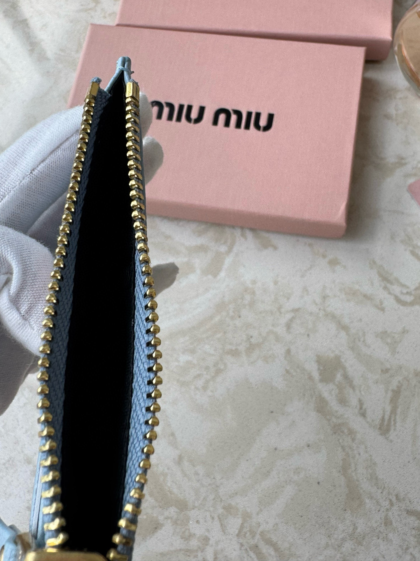 Miu Miu Leather Slim Wallet - Image 9