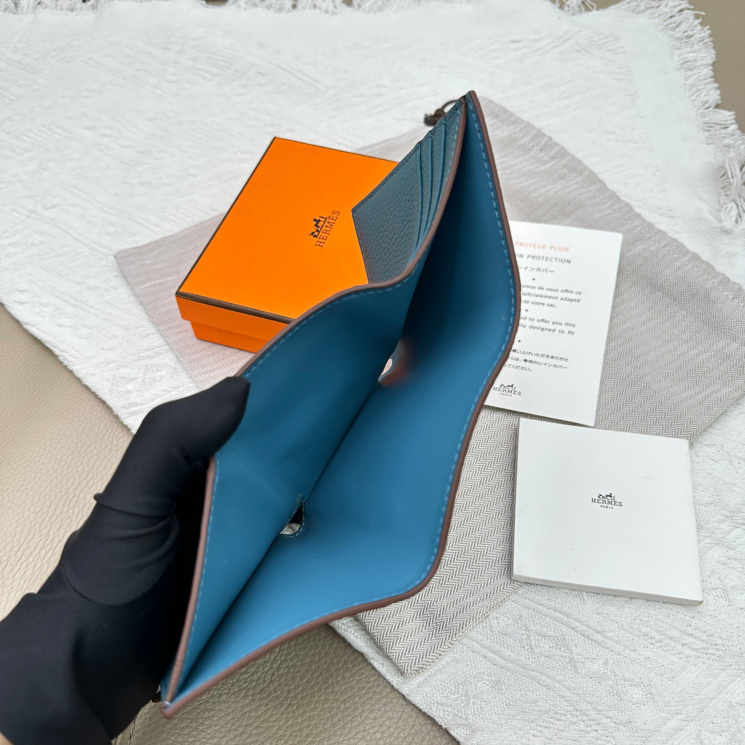 Hermes Togo Leather Trifold Wallet - Image 9