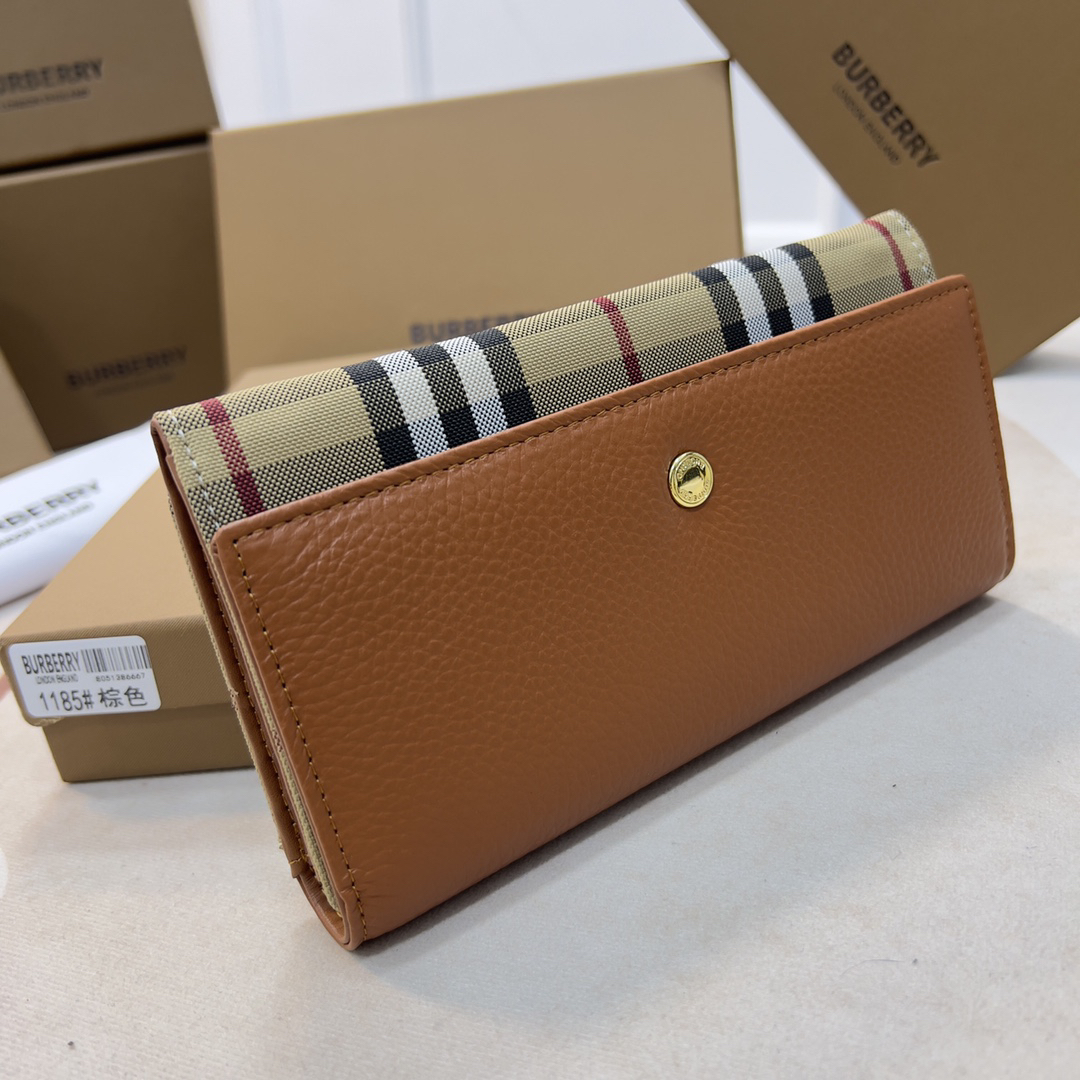 Burberry Vintage Check Long Wallet - Image 9