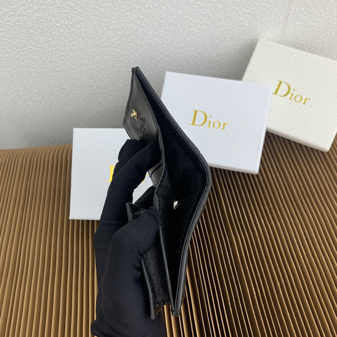 Lady Dior Wallet with Cannage Stitching - Image 9