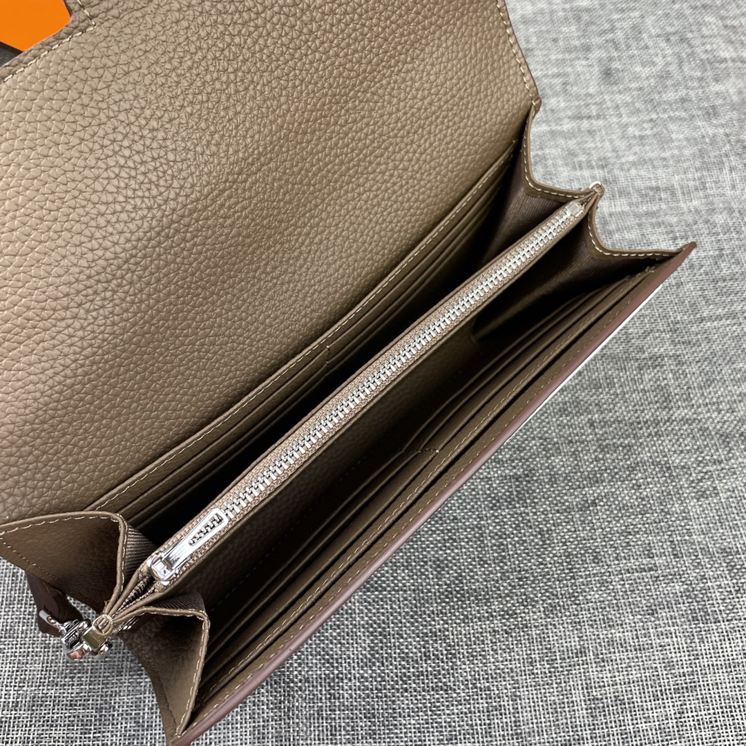 Hermes Constance 9852 Togo Leather Shoulder Bag - Image 9