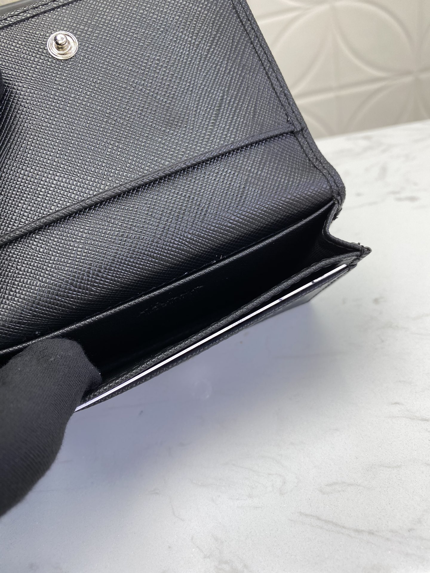 Prada Men's Card Holder - Image 9