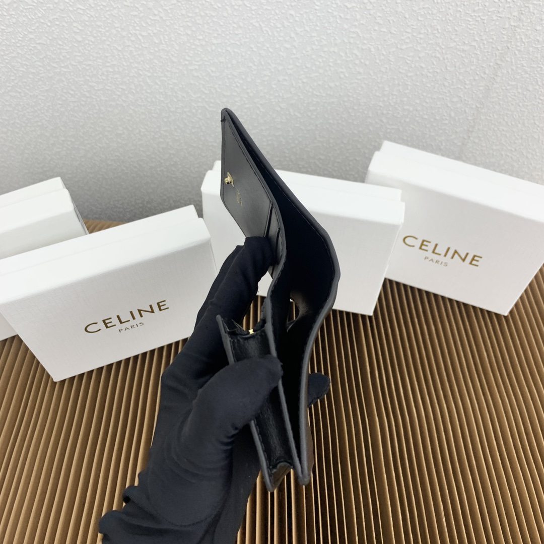 Celine Triomphe Leather Short Wallet - Image 9