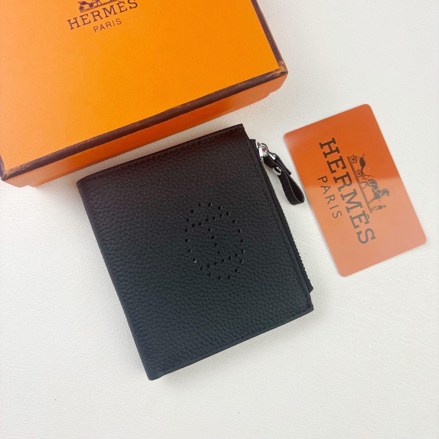 Hermes Silk'in Togo Leather Wallet - Image 9