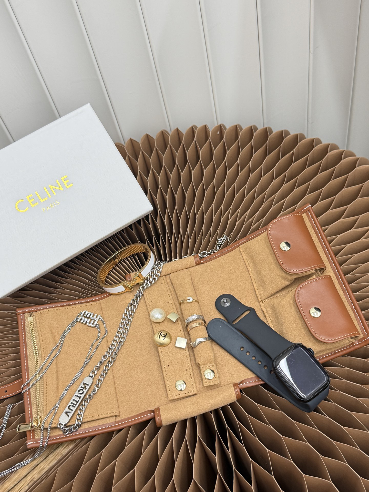 CELINE Woven and Cow Leather Jewelry Pouch - Image 9