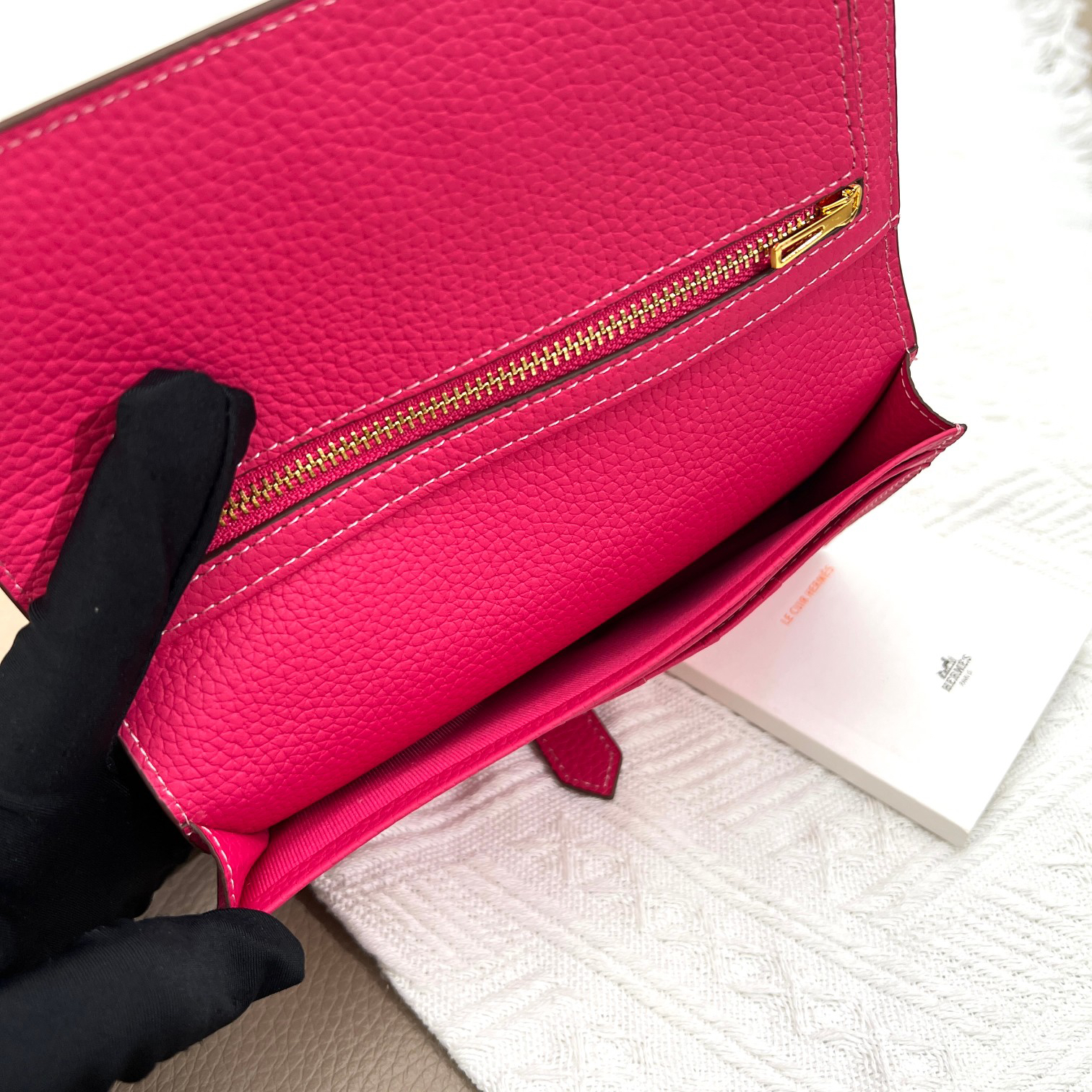 Hermes Women’s Leather Vertical Zip Wallet - Image 9