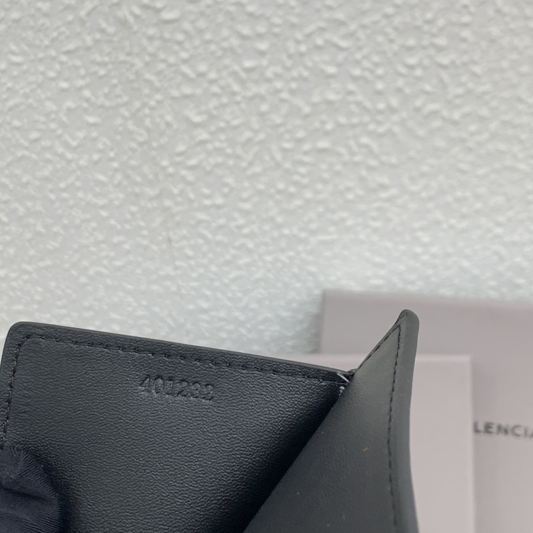 Balenciaga Black Soft Textured Calfskin Passport Holder - Image 9