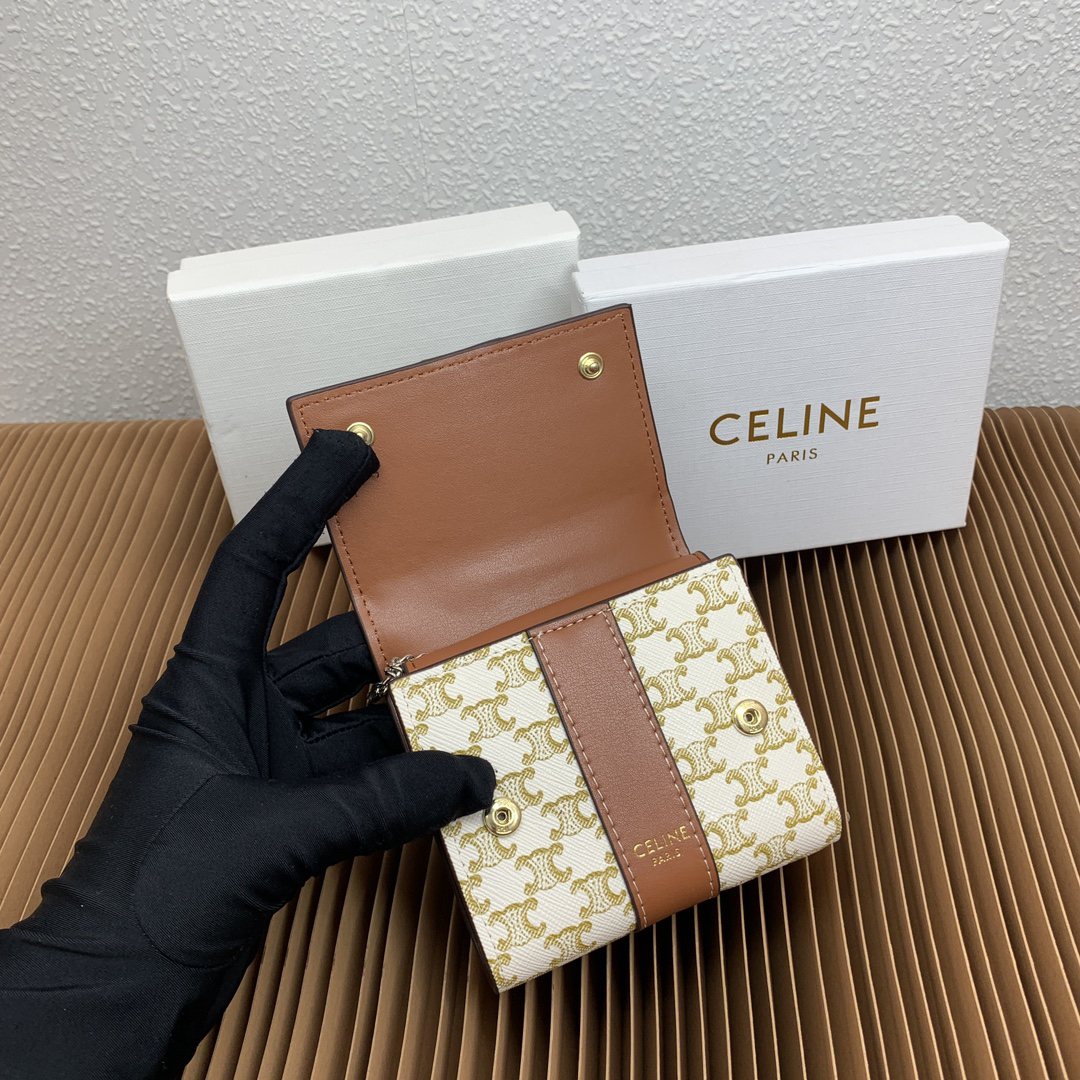 Triomphe Trifold Wallet - Image 9