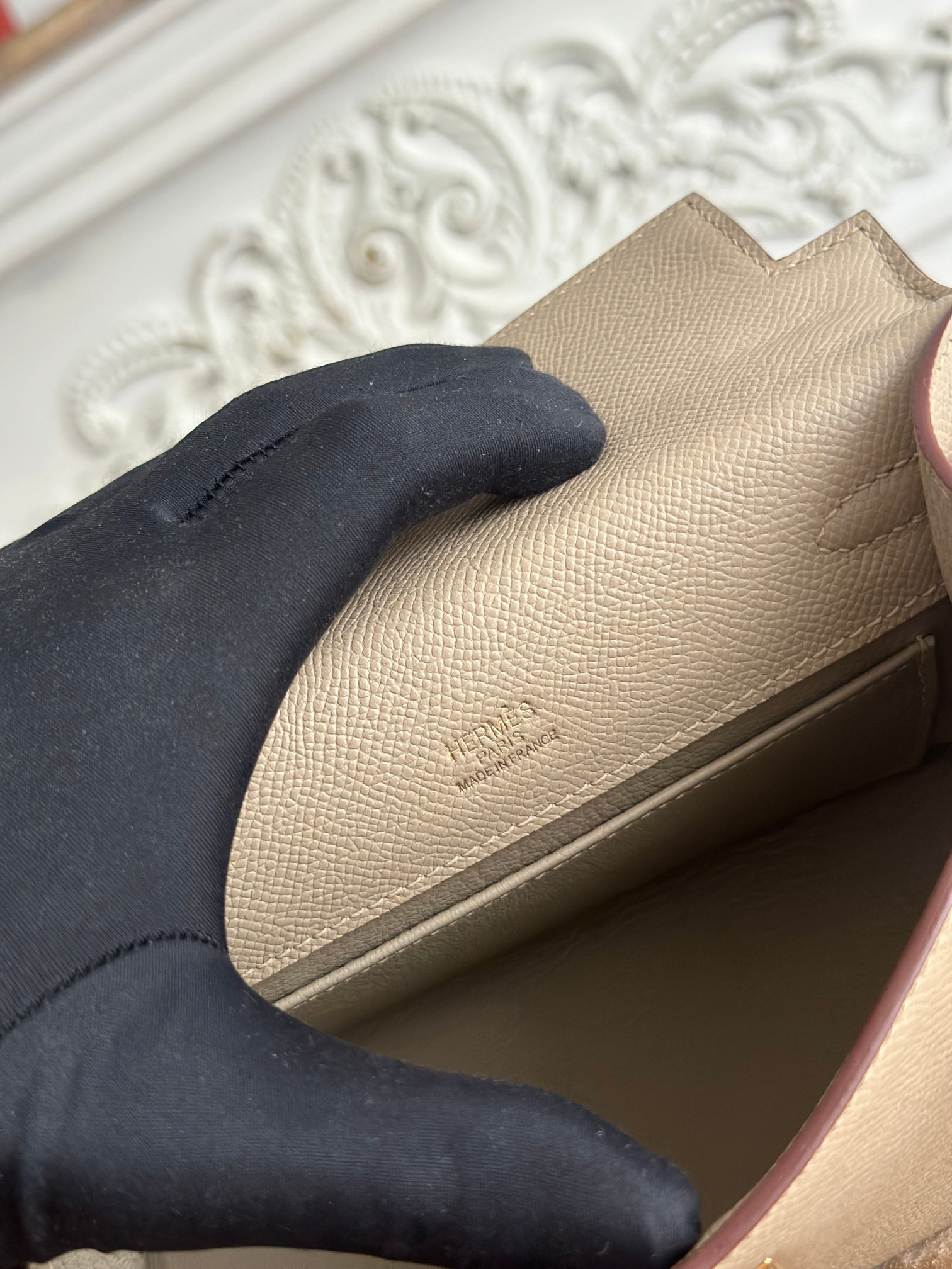 Hermès Kelly Mini Pochette Handbag - Image 9