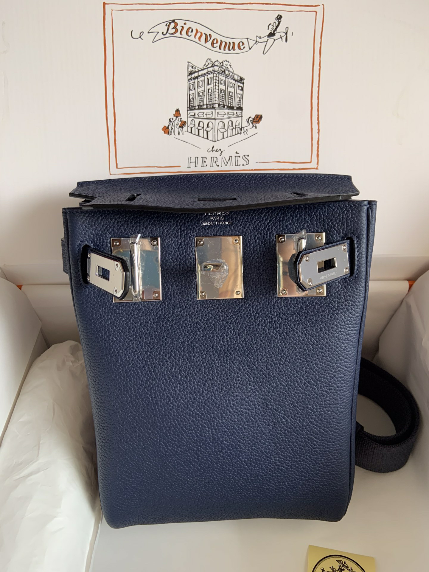 Hermes HAC A Dos Leather Belt Bag - Image 9