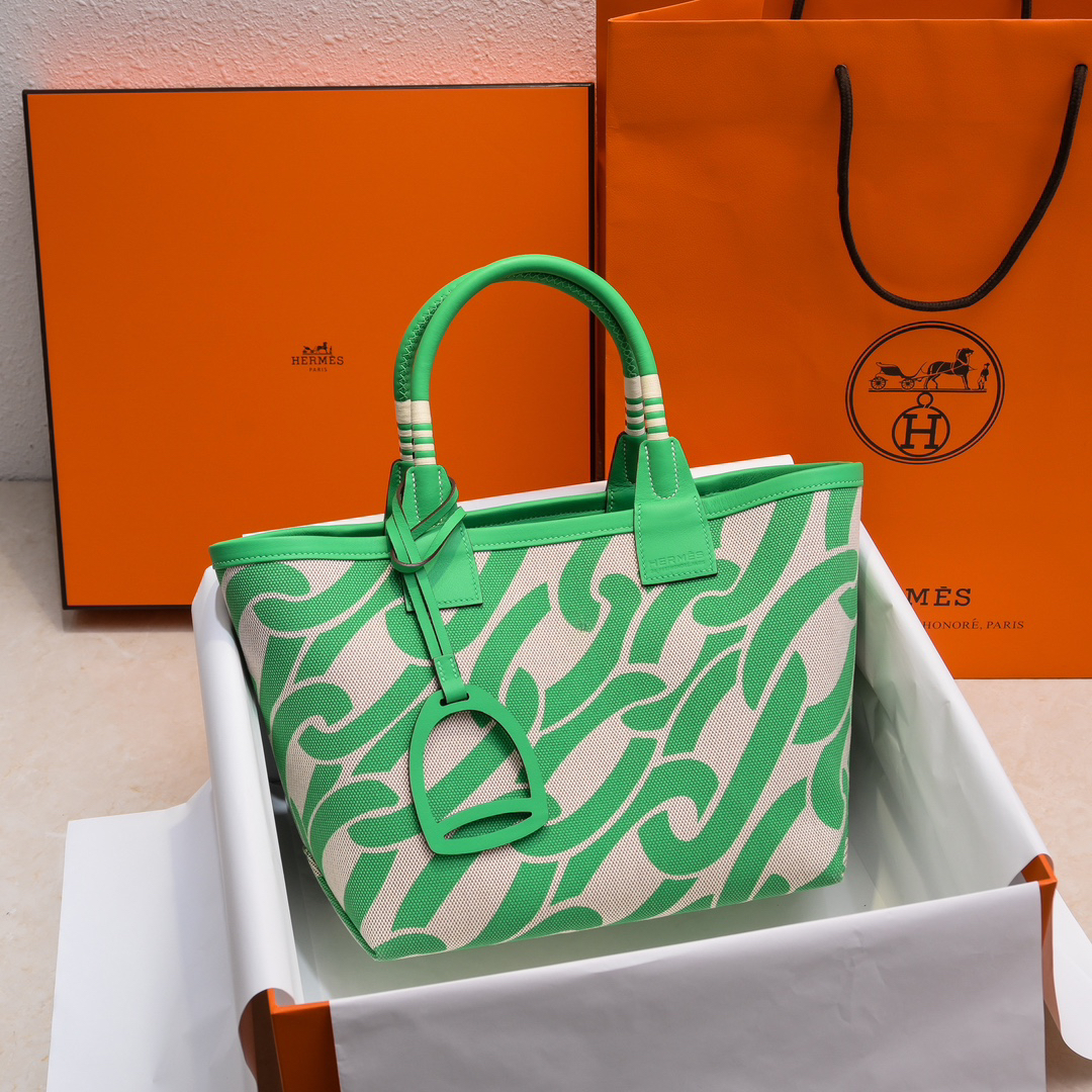Hermes Steeple Tote Bag - Image 9