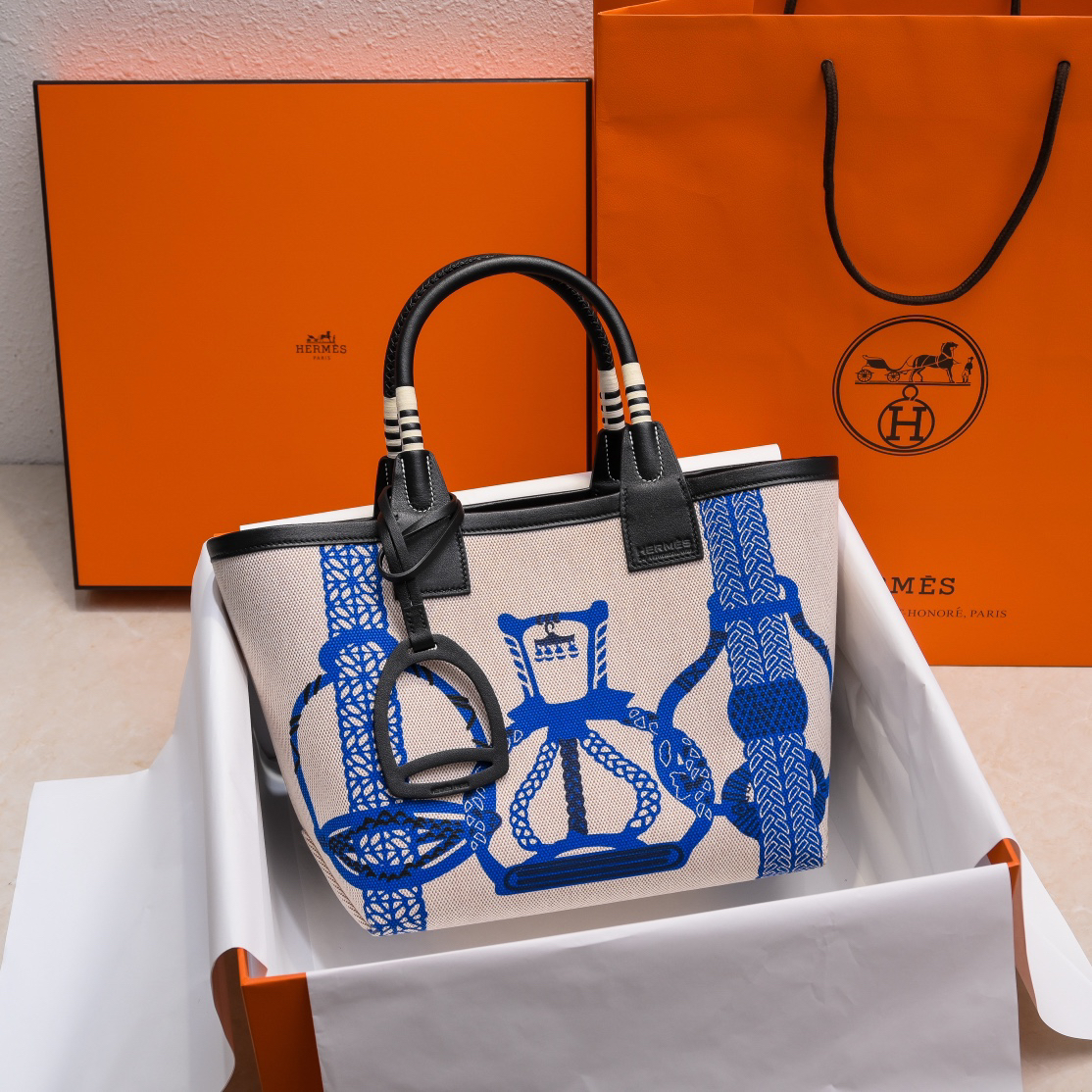 Hermès Steeple Tote Bag - Image 9