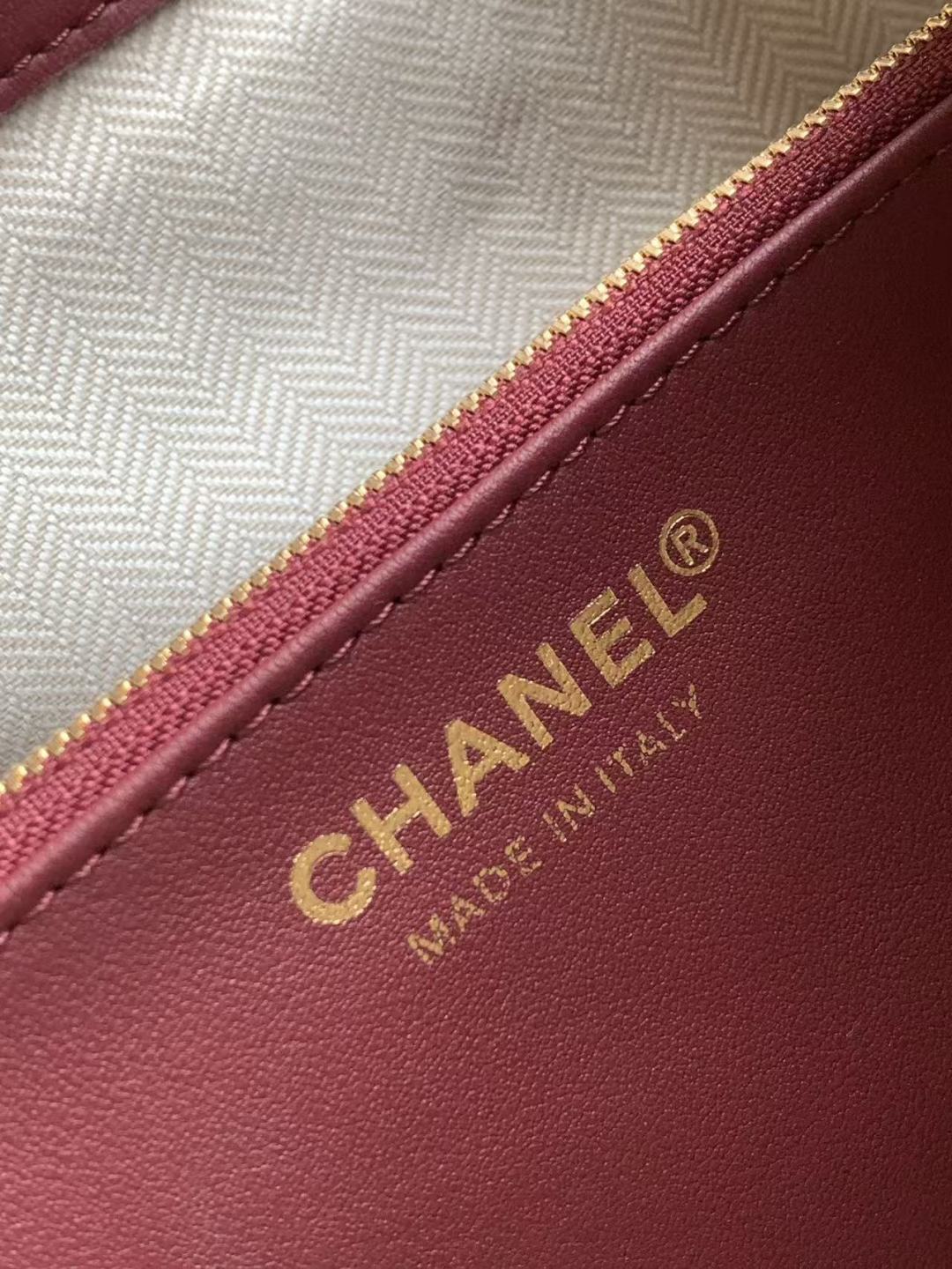 Chanel 26B AS6584 Large Leather Bucket Crossbody Bag - Image 9