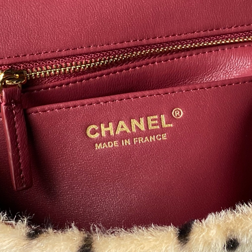 Chanel Limited-Edition Leopard-Print Velvet Classic Flap Bag - Image 9