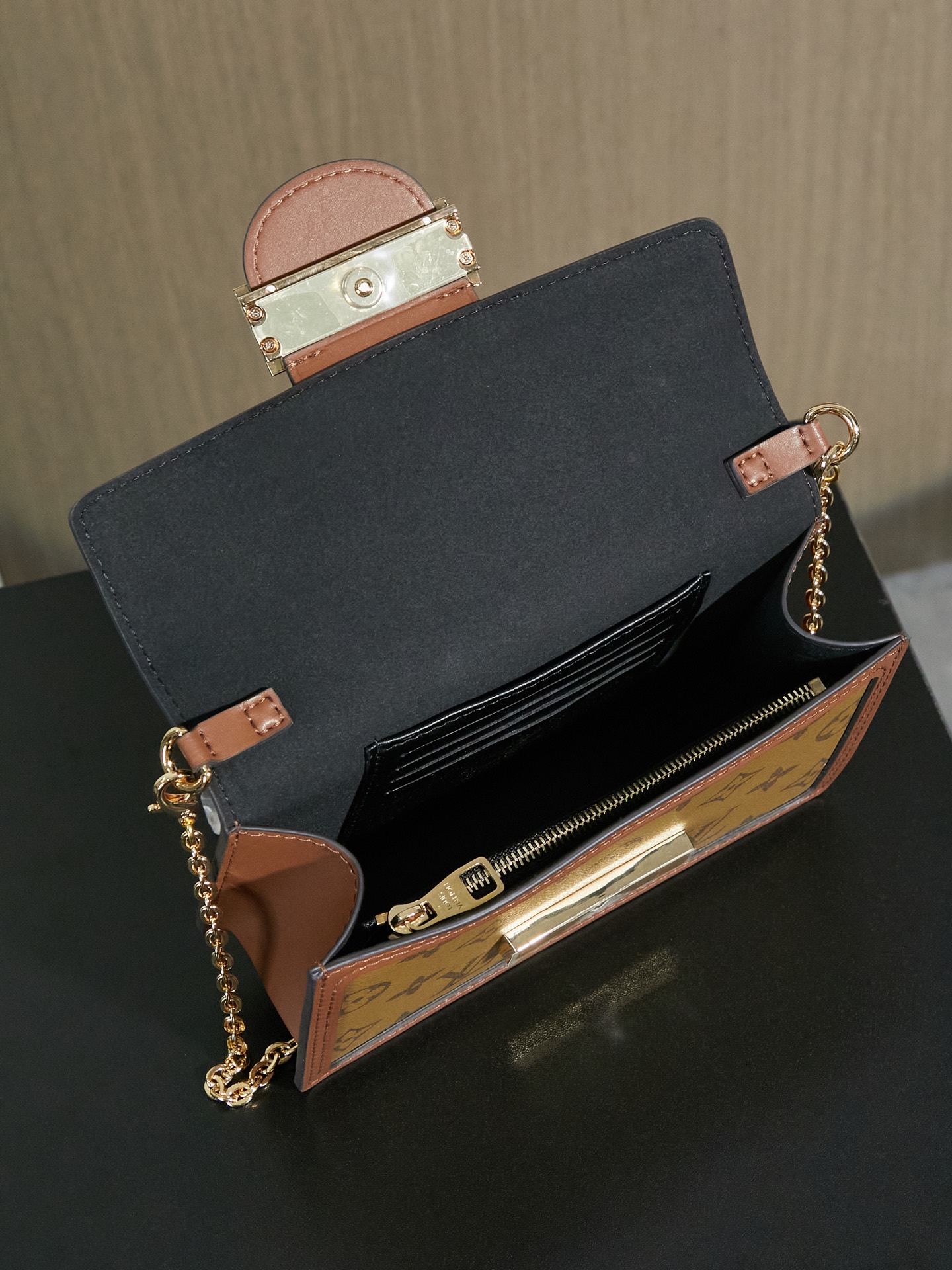 Louis Vuitton Dauphine Chain Bag M68746 - Image 9